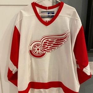 Red Wings Official Licensed Jersey